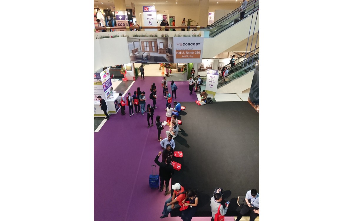 BGĐ L&Agrave;M VIỆC VỚI ĐỐI T&Aacute;C MALAYSIA V&Agrave; THAM DỰ HỘI CHỢ TRIỂN L&Atilde;M H&Agrave;NG NỘI THẤT MALAYSIA MIFF 2019